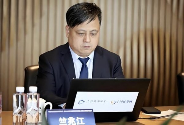 净利下滑超53%！传音控股遭遇“围剿”，存储涨价压垮利润